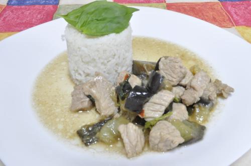 Vepřové s lilkem po Thajsku – Snadné recept z Thajsko kuchyně, hotový za Do 30 minut